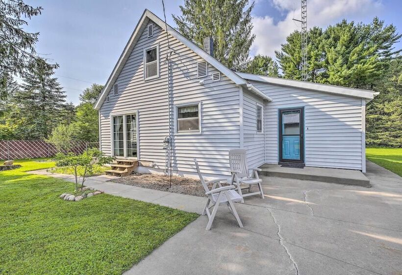 Eclectic Ladysmith Hideaway: Hike And Hunt!