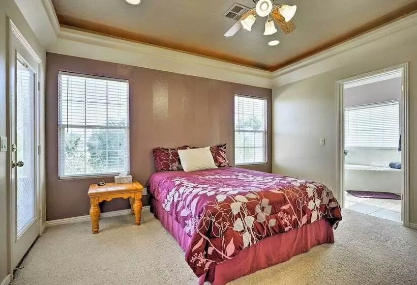 Family Friendly Home Near Zion National Park!