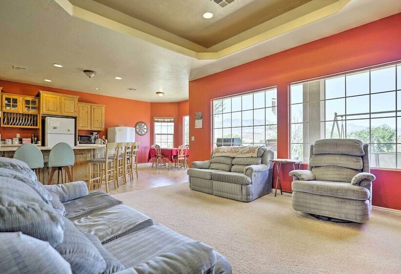 Family Friendly Home Near Zion National Park!