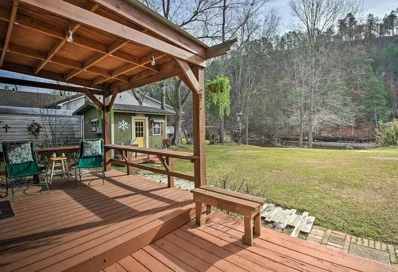 Home W/ Ouachita River & Lake Hamilton Access