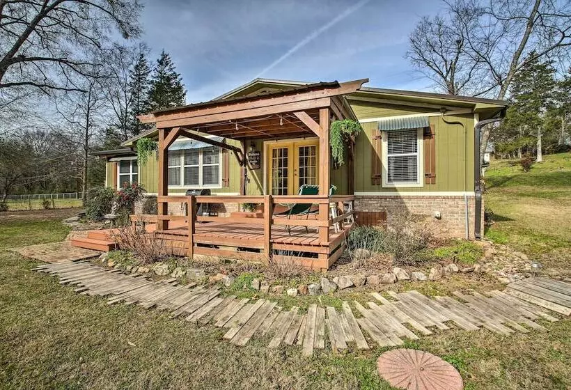 Home W/ Ouachita River & Lake Hamilton Access