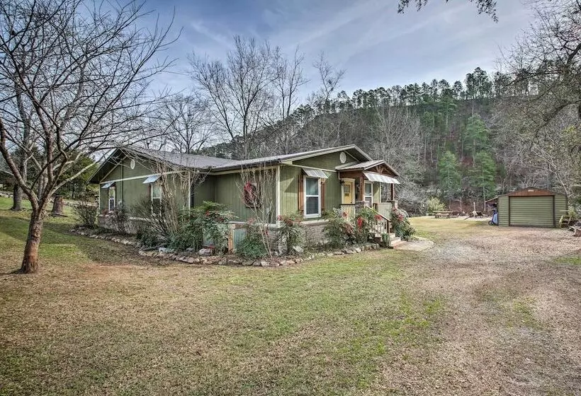 Home W/ Ouachita River & Lake Hamilton Access