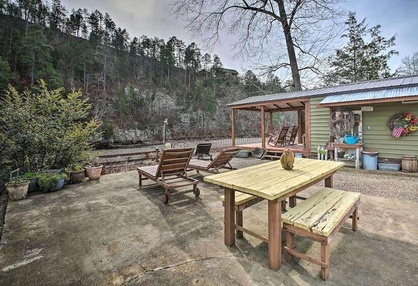 Home W/ Ouachita River & Lake Hamilton Access