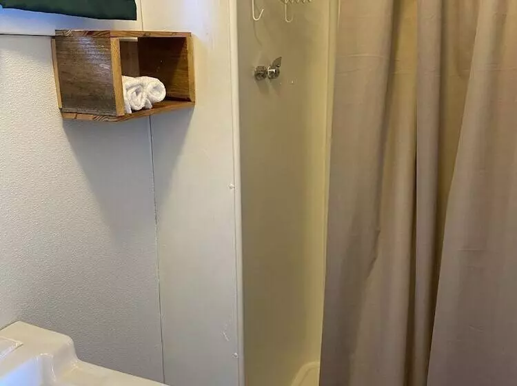 Hotelli Bennetts Valley Elk Country Inn