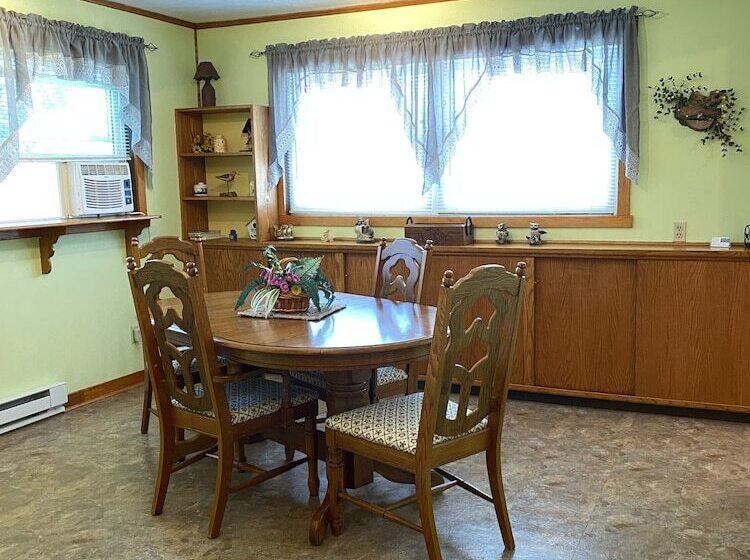 酒店 Bennetts Valley Elk Country Inn