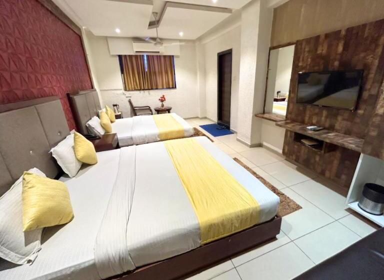 Hotell Shrimad Chandkheda