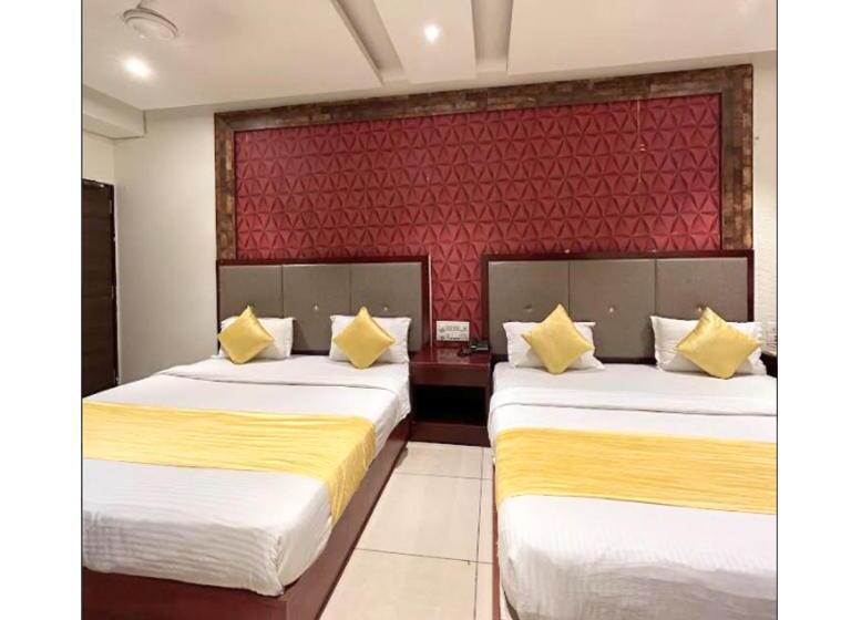 Hotell Shrimad Chandkheda