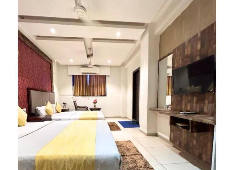 Hotell Shrimad Chandkheda