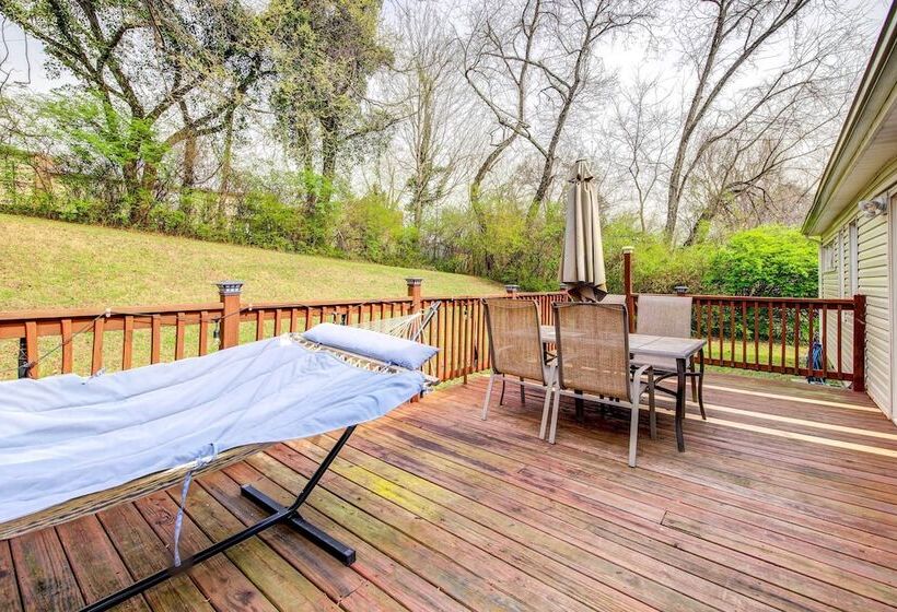 Knoxville Vacation Rental: 7 Mi To Downtown