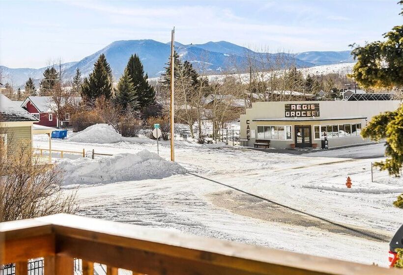 Modern Red Lodge Cabin Walk To Broadway Ave