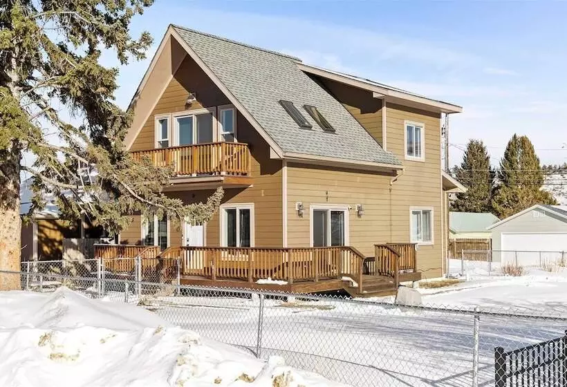 Modern Red Lodge Cabin   Walk To Broadway Ave