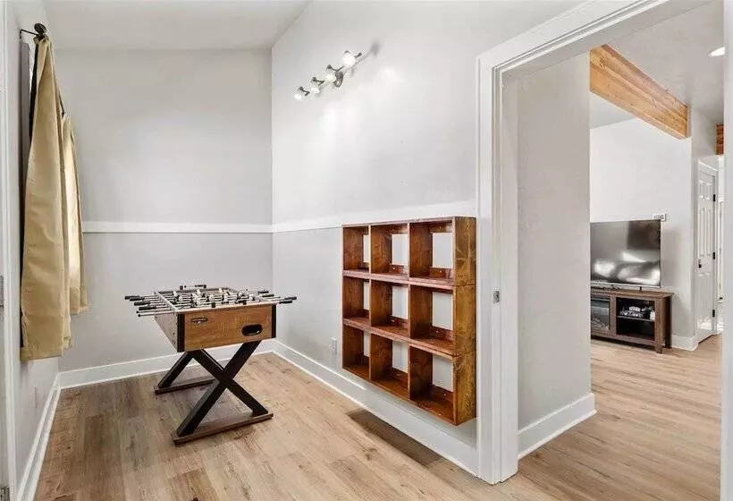 Modern Red Lodge Cabin   Walk To Broadway Ave