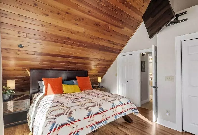 Modern Red Lodge Cabin   Walk To Broadway Ave