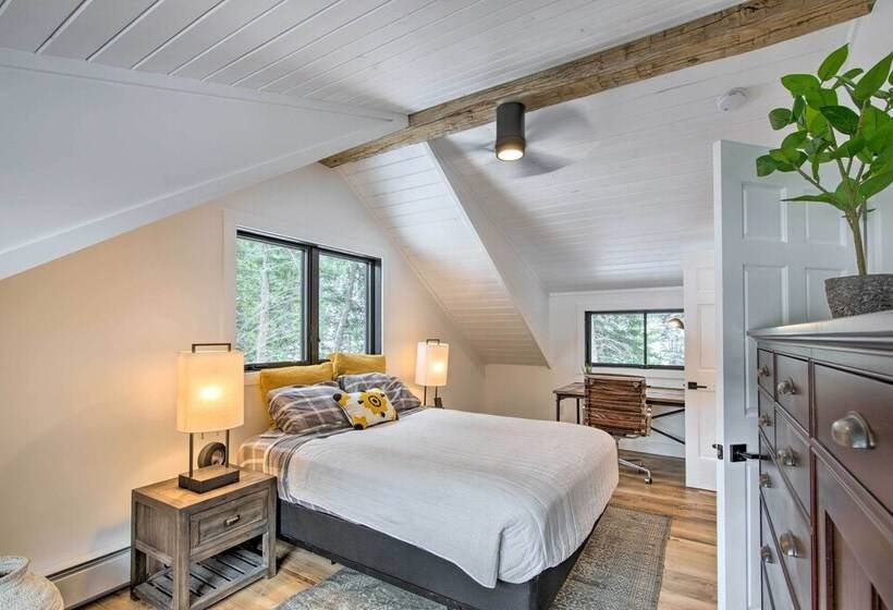 Modern Riverfront Home: 6 Mi To Big Sky Town!