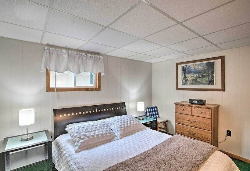 National City Cottage W/ Patio, Steps To Lake!