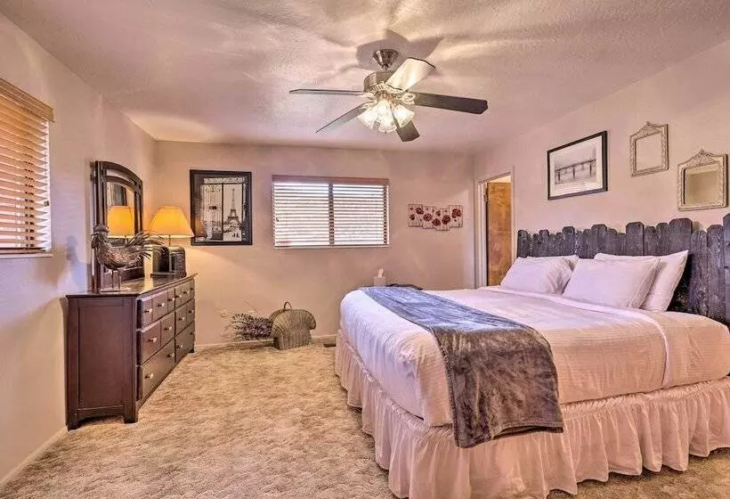 Parowan Escape With 2 Game Rooms, Deck & Yard!