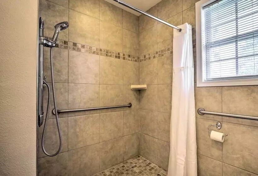 Pet Friendly Georgetown Home < 1 Mi To Dtwn!
