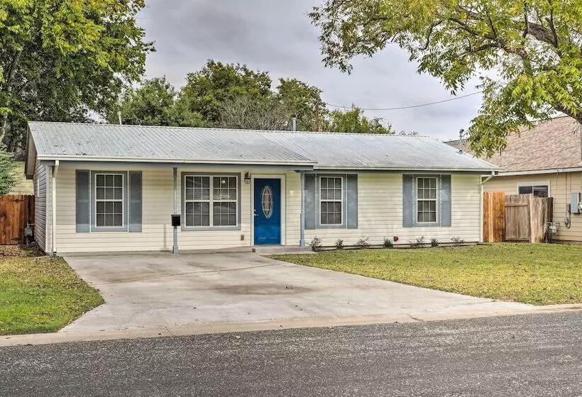 Pet Friendly Georgetown Home < 1 Mi To Dtwn!