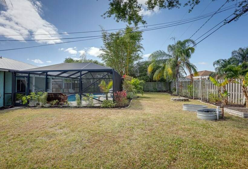 Port St. Lucie Home W/ Private Pool And Grill!