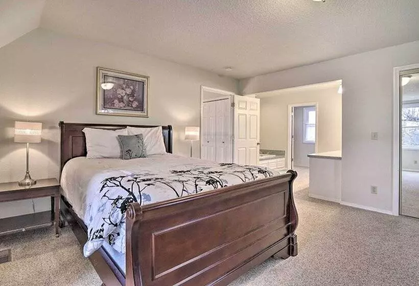 Portland Area Home, 32 Mi To Mt Hood!