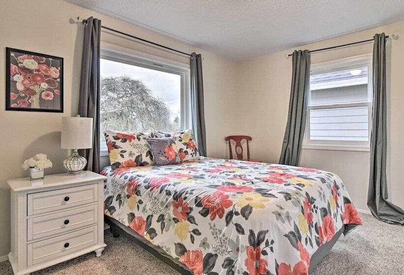 Portland Area Home, 32 Mi To Mt Hood!