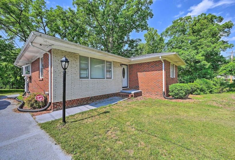 Greensboro Home < 4 Mi To Downtown!