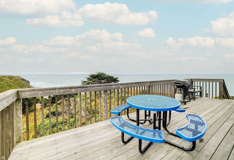 Rahus Ocean Refuge  With Manchester Coast Views!