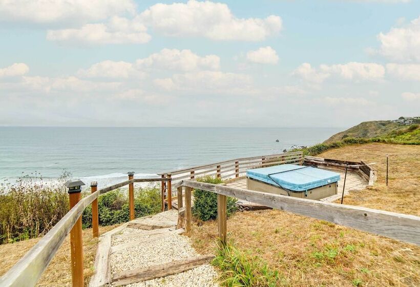 Rahus Ocean Refuge  With Manchester Coast Views!