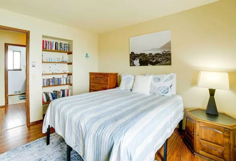 Rahus Ocean Refuge  With Manchester Coast Views!