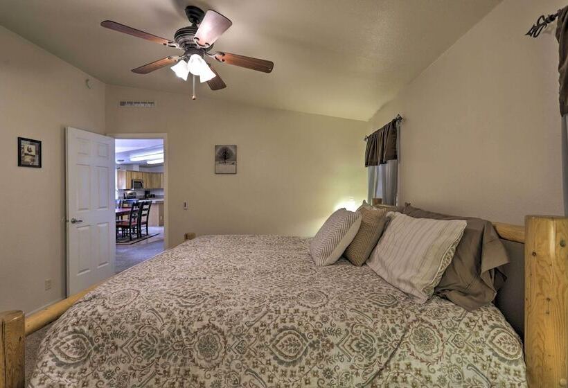 Red Rock Rambler  Moab Home W/ Hot Tub & Views!