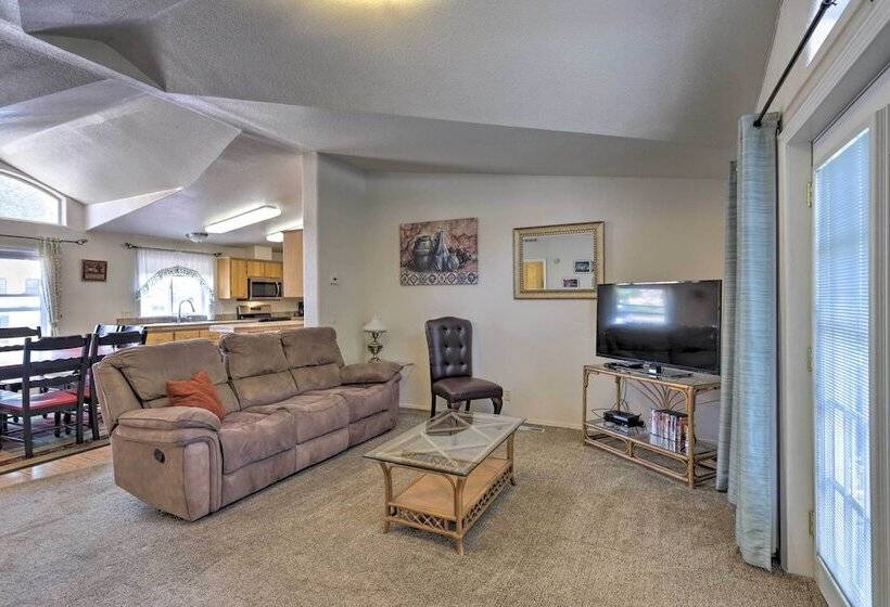 Red Rock Rambler  Moab Home W/ Hot Tub & Views!