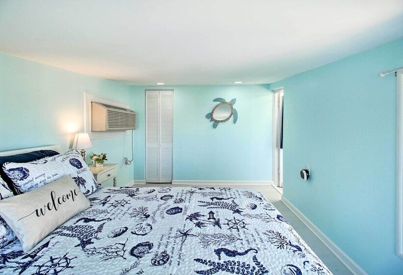 Refreshing Colonial Beach Vacation Rental!