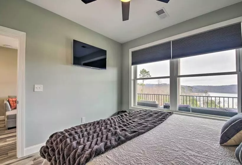 Refreshing Tennessee Vacation Rental!