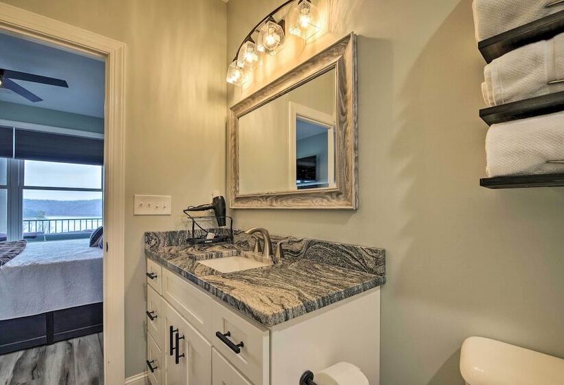 Refreshing Tennessee Vacation Rental!