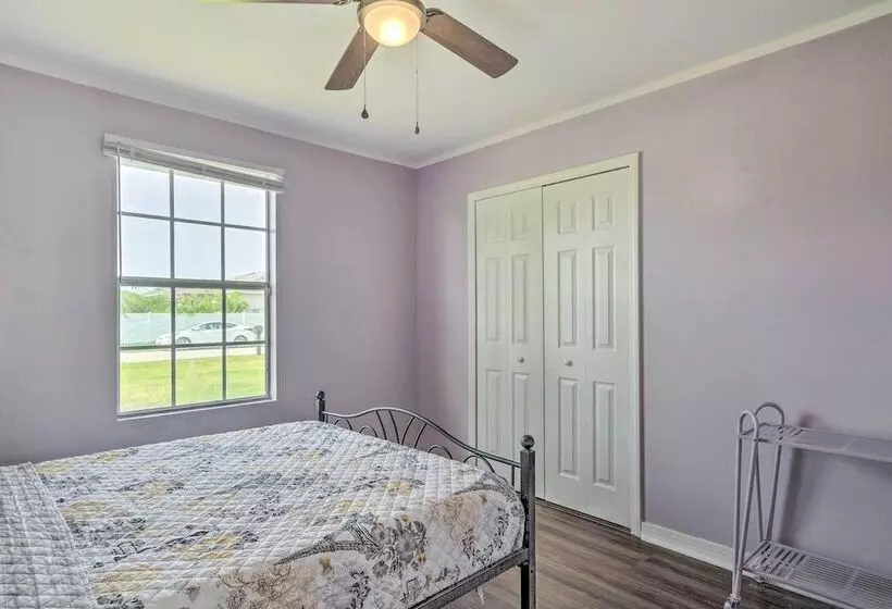 Private Pool: Family Friendly Cape Coral Retreat!