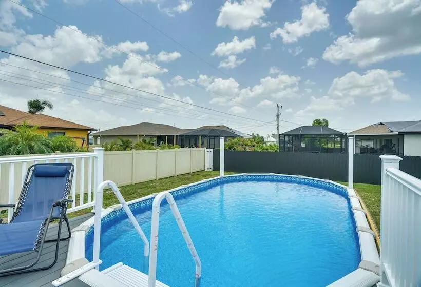 Private Pool: Family Friendly Cape Coral Retreat!
