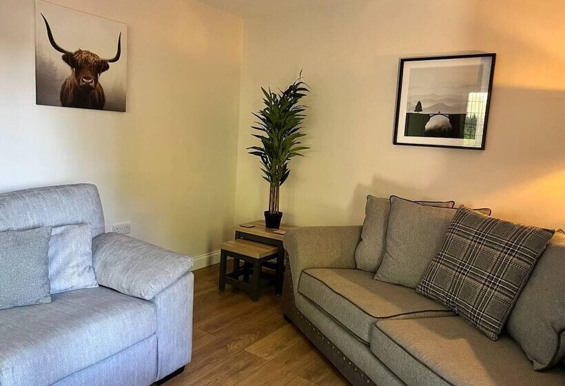 Резиденция Beautiful 2 Bed House In Lincoln