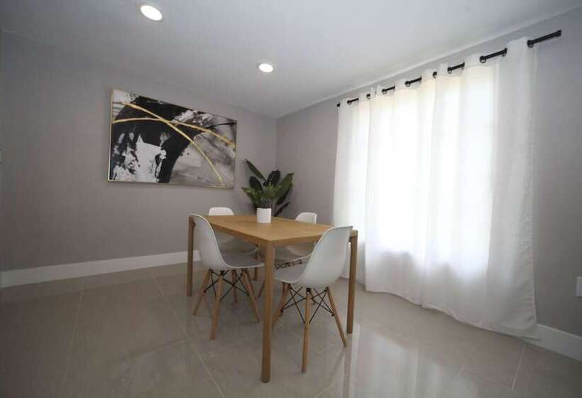 レジデンス Bow Tie Suite