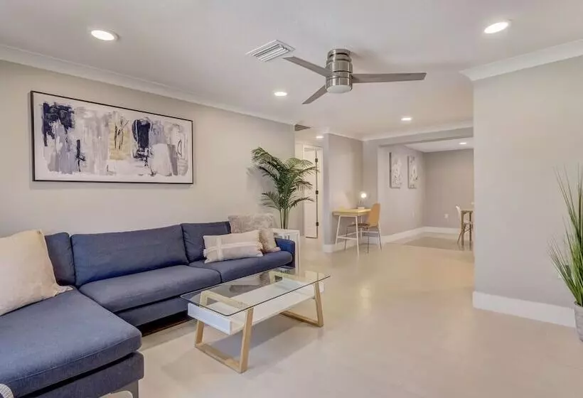 Residenssi Bow Tie Suite