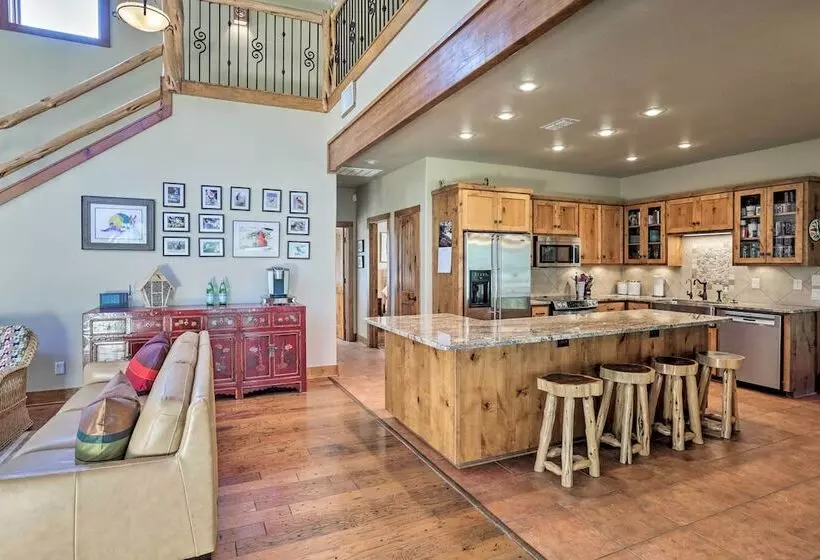 Riverfront Blanco Home W/ Shaded Porch + Hot Tub