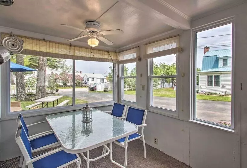 Sebago Lake Cottage W/ Patio + Beach Access!