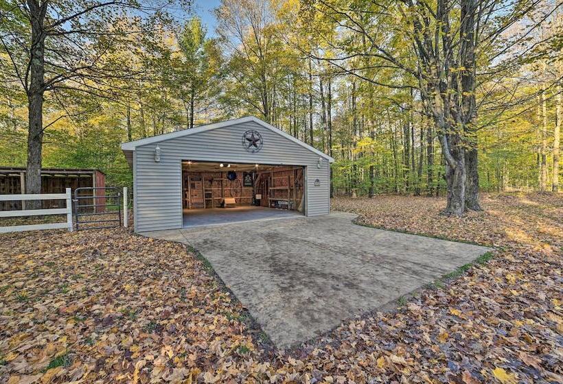 Secluded & Rural Frederic Home W/ Barn On 25 Acres