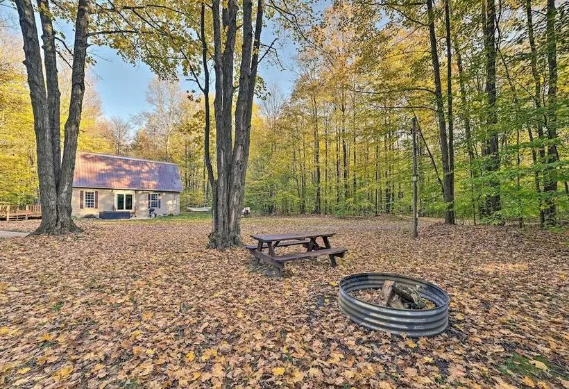 Secluded & Rural Frederic Home W/ Barn On 25 Acres