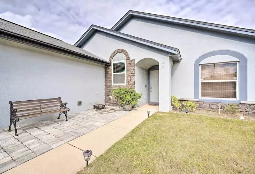 Kissimmee Retreat W/ Private Basketball Court!