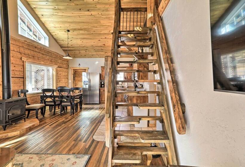 Tasteful Log Cabin Retreat On Lake Pagosa!