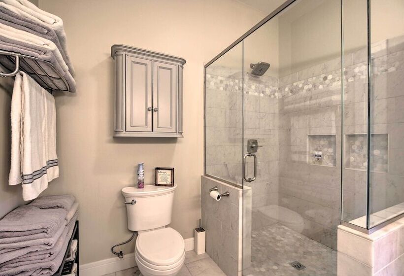 Upstate Hideaway W/ Hot Tub, 13 Mi To Malone!