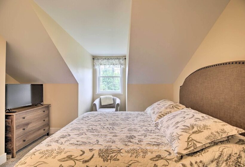 Upstate Hideaway W/ Hot Tub, 13 Mi To Malone!