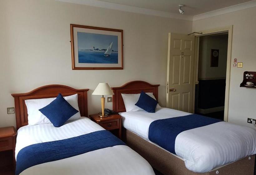 호스텔 An Cruiscin Lan