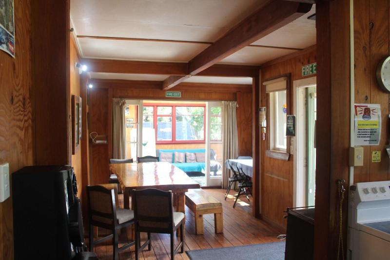 ユースホステル The Barn Cabins & Camp