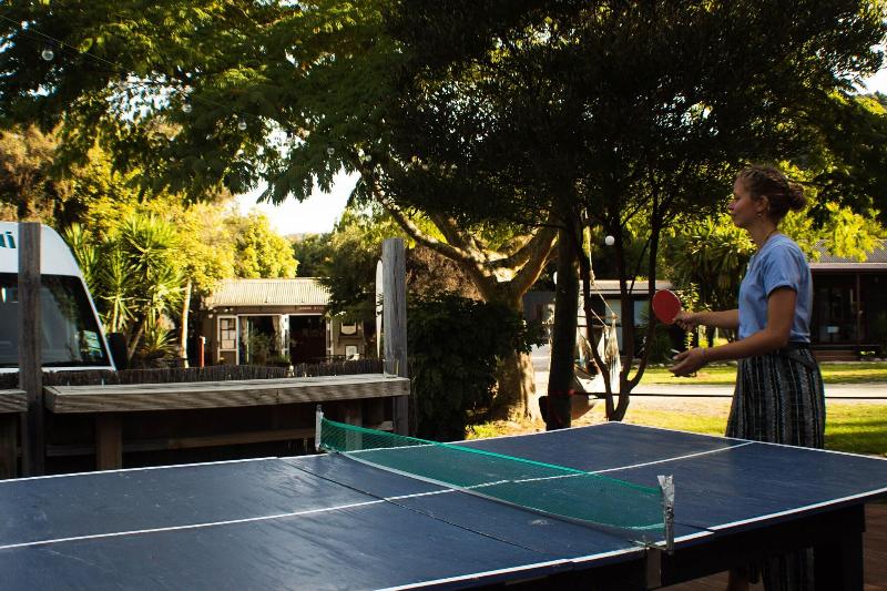 ユースホステル The Barn Cabins & Camp